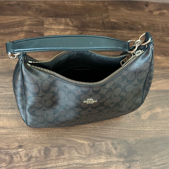 Coach Hobo Bag - Picture 16 of 16